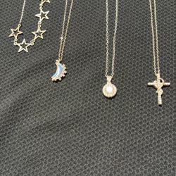 Silver Necklaces W/ Stones Cz 