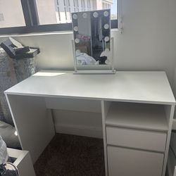 Target White Writing Desk