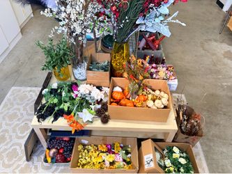 Assorted fake floral