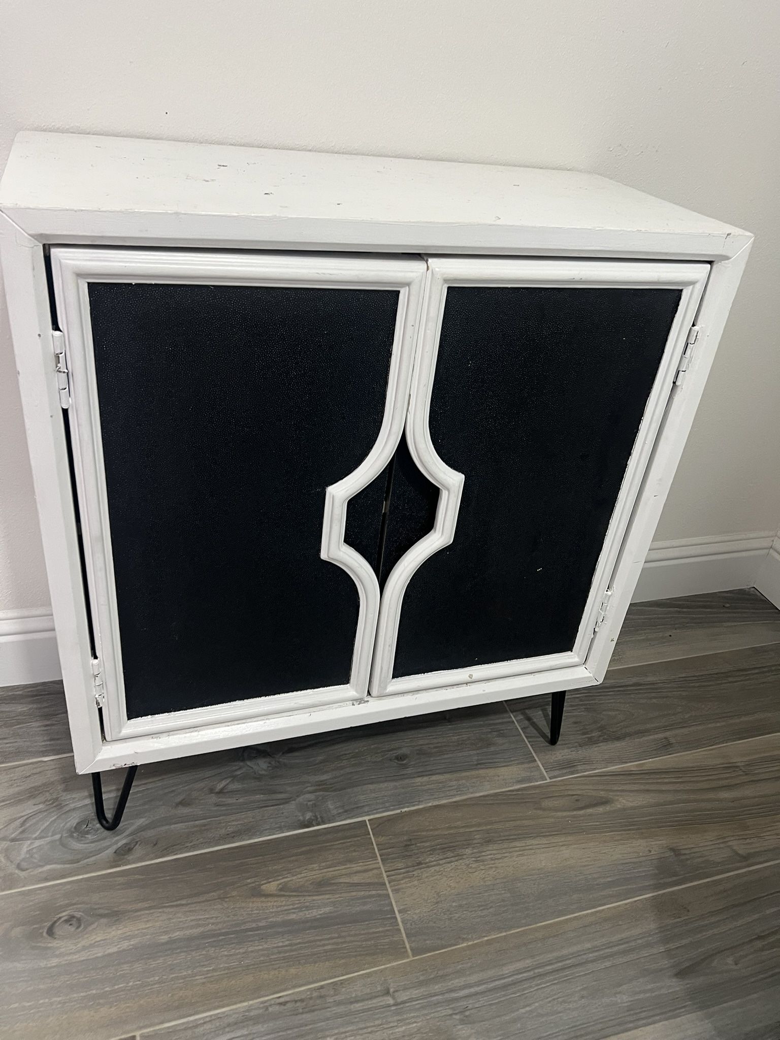 Modern Cabinet