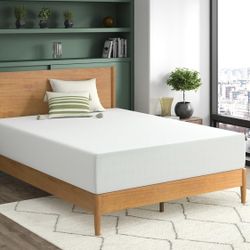 ZINUS Memory Foam 12 Inch Green Tea Mattress, Queen White and Zinus Mia Metal Platform Bed Frame