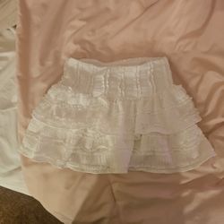 White Ruffled Mini Skirt Size  S