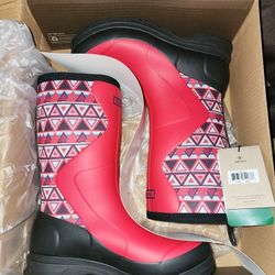 Brand New Ariat Muck Boots Size 8.5 