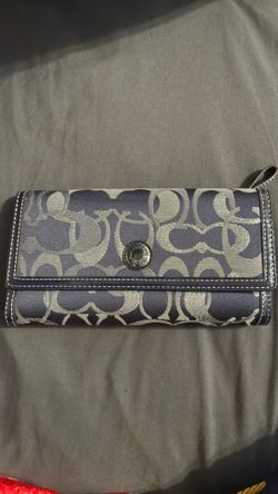 vintage coach clutch