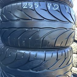 Set of 255/40R17 Tires