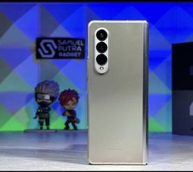 𝚂𝚊𝚖𝚜𝚞𝚗𝚐 𝚐𝚊𝚕𝚊𝚡𝚢 𝚣 𝚏𝚘𝚕𝚍 3 𝚞𝚗𝚕𝚘𝚌𝚔𝚎𝚍 𝚠𝚒𝚝𝚑 𝚠𝚊𝚛𝚛𝚊𝚗𝚝𝚢