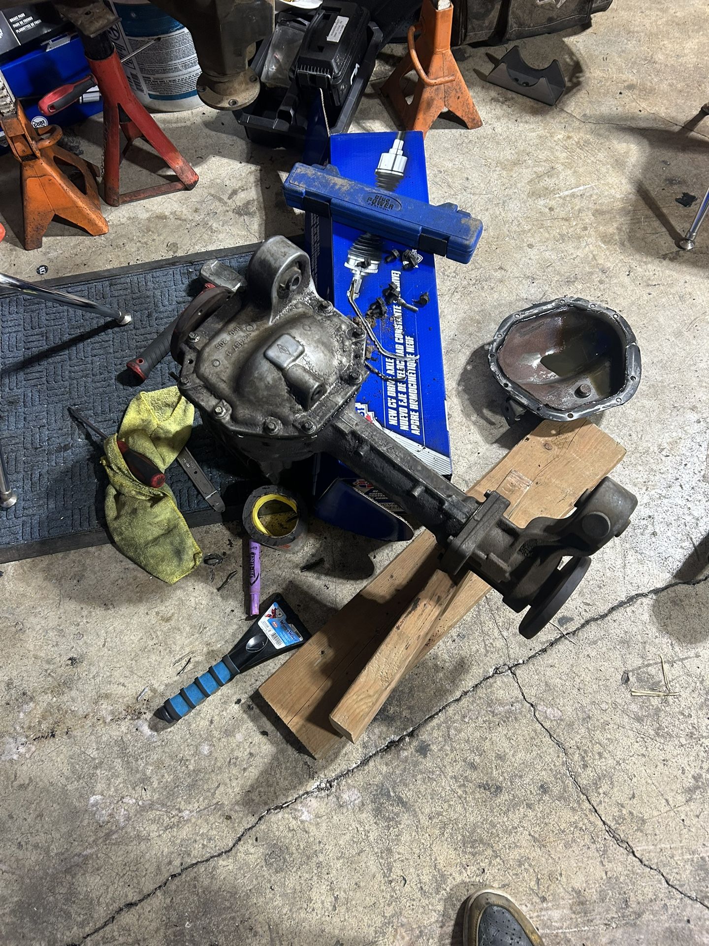 Nissan Titan Front Differential 336 Gears