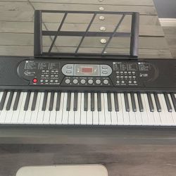 Piano Keyboard 
