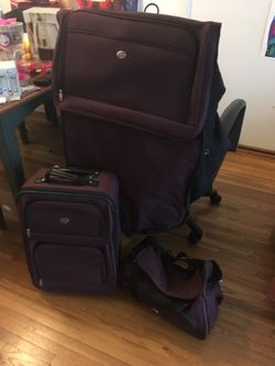 American Tourister 3-piece Luggage Set