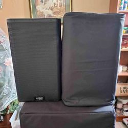 Qsc K12.2 Speakers