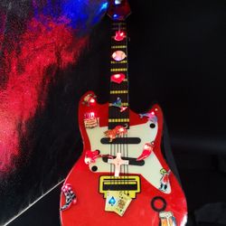 Light-Up Guitar Decorations Board - Collectible