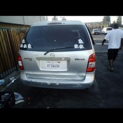2003 Mazda Mpv