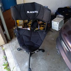 Blackout  Hunters Swivel Chair