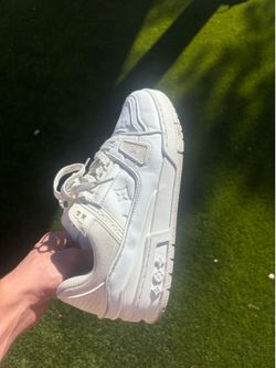 Louis Vuitton all white trainers