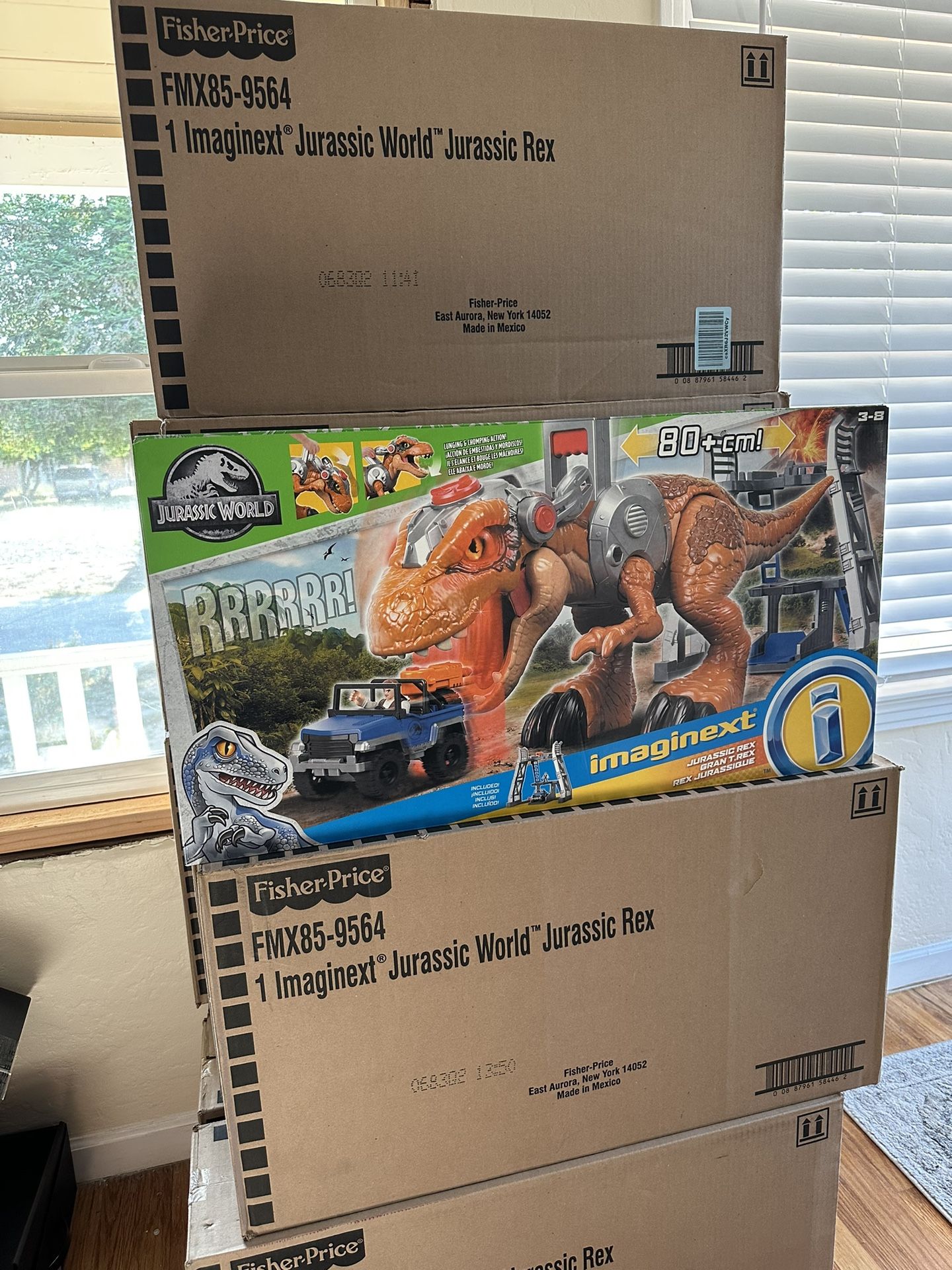 Jurassic World Toy New