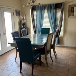 Kitchen Table And Chairs