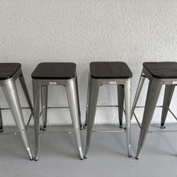 4 Buschman Bar Stools - Wood Tops $70 Or Best Offer