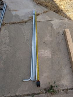 Metal poles free