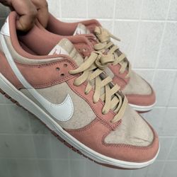 Nike Rose Dunks