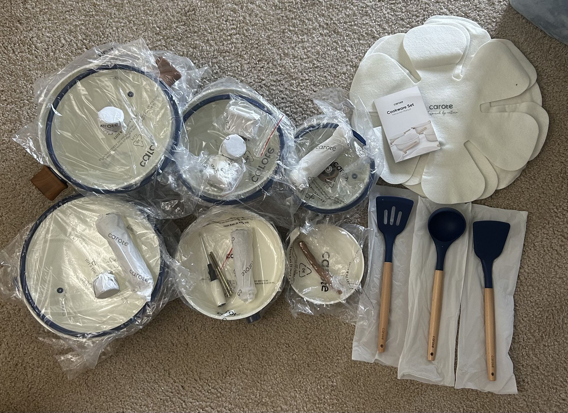 CAROTE Ceramic Cookware Set, Non Stick Pots and Pans Sets, 18pcs