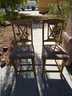 2 Chairs