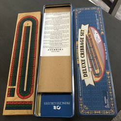 Cribbage Board With Metal Case 