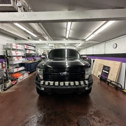 2009 - 2014 F150  OEM Platinum Grille