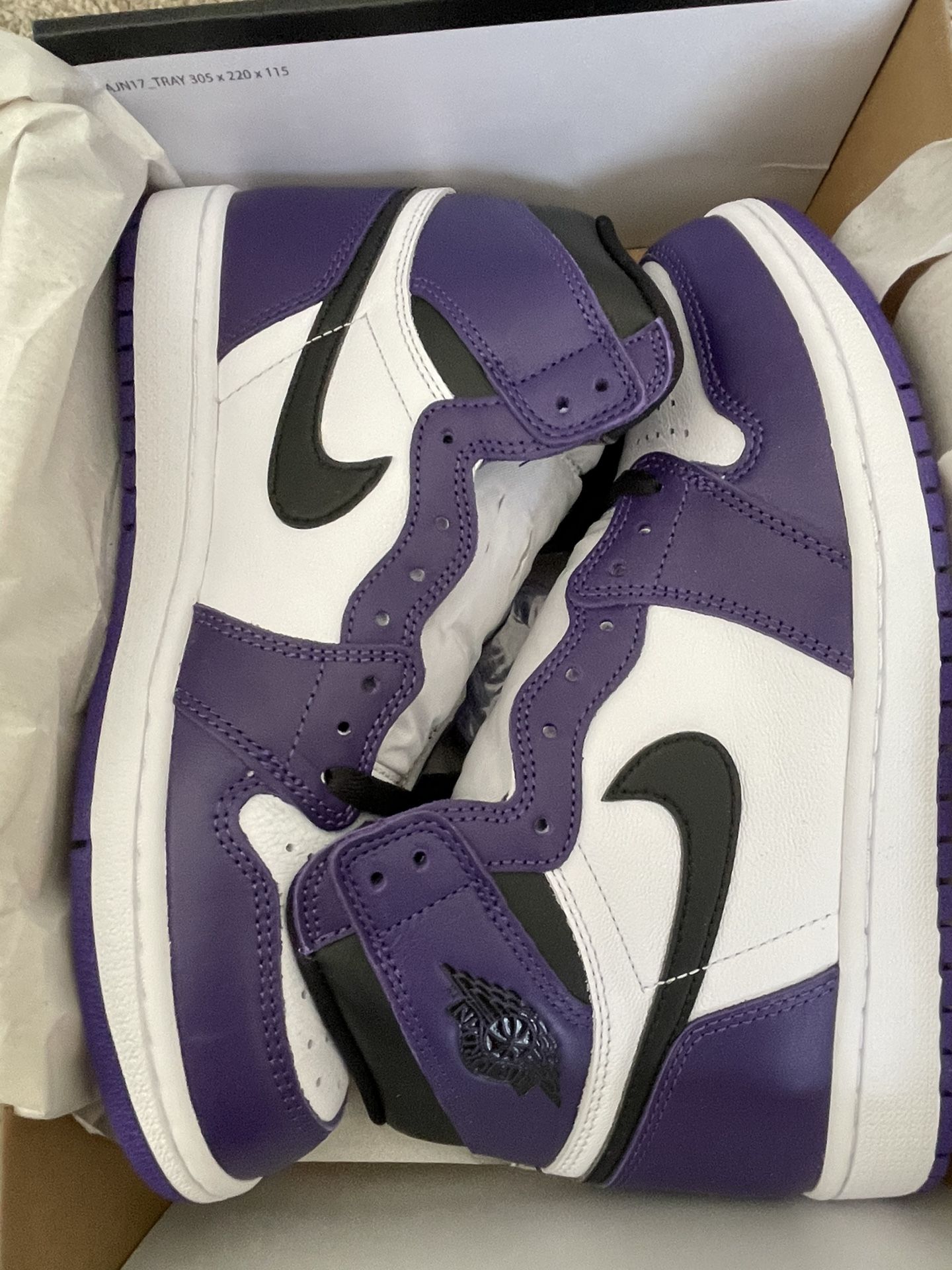 Jordan 1 Court Purple