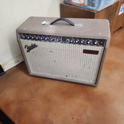 Fender Acoustasonic Junior DSP PR 569 Guitar Amplifier Amp