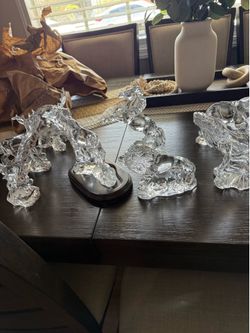 Princess house figures