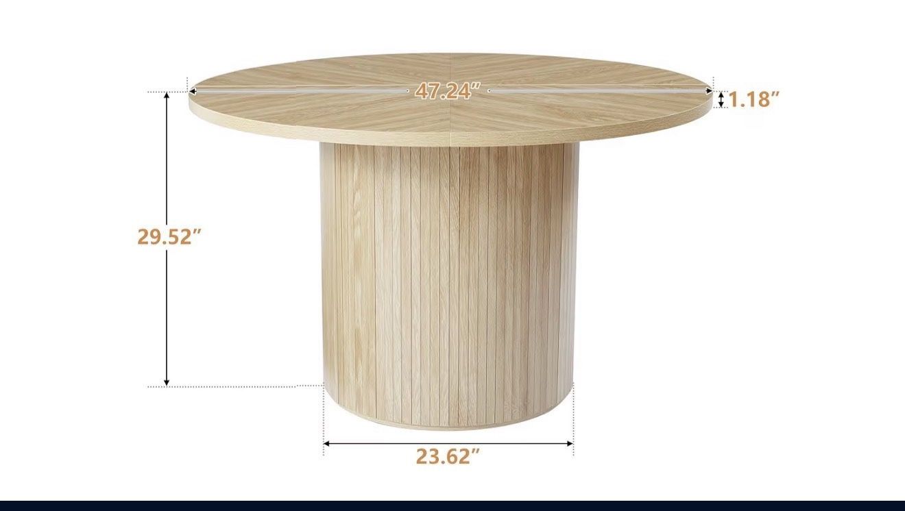 BOHO ROUND TABLE WITH FOUR CHAIRS