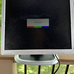 HP 19 inch monitor