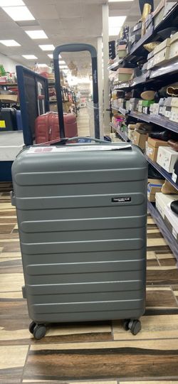 Travelers Club Hardside Rolling Luggage
