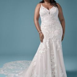 Wedding Dress, Brand New $400
Size 22