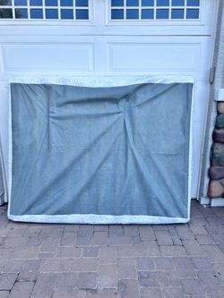 Queen size boxspring - Can Deliver!