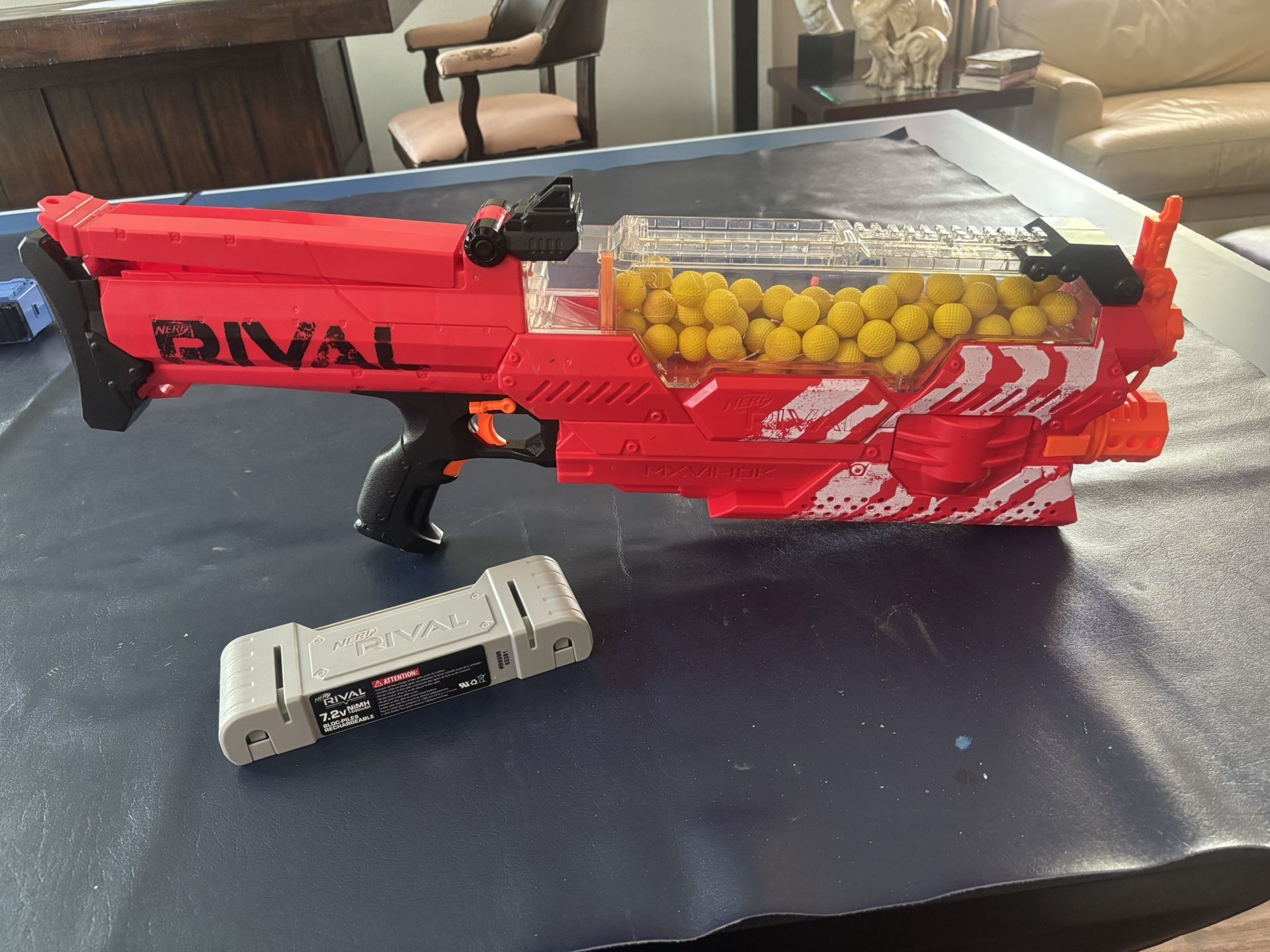 A bunch of Nerf guns