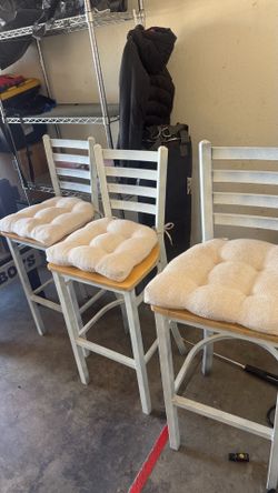 Bar Stools Set of 3 w/ Cushions (28” Seat Height)