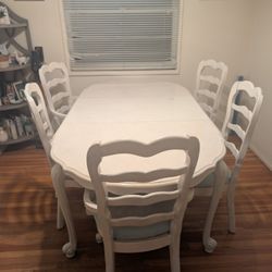  White Dinning Room Table with Chairs 
