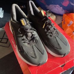 Pumas Women’s 7.5