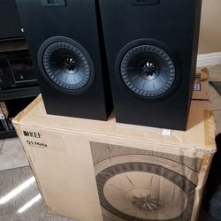 Kef Q1 Meta Speaker Pair.