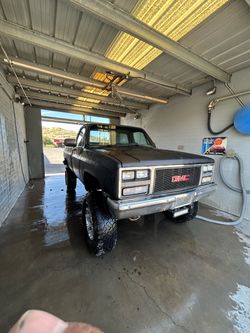 1986 GMC Square Body Lifted Truck for trade or cash