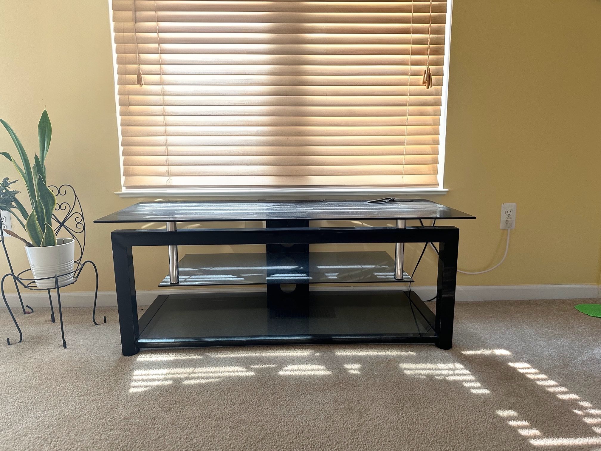 For Sale: Sleek Modern Black Glass TV Stand – Excellent Condition!