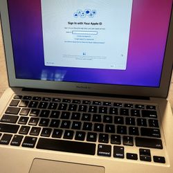 MacBook Air | Model A1466