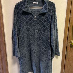 Woman’s Robe