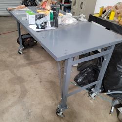Heavy Duty Steel Work Table