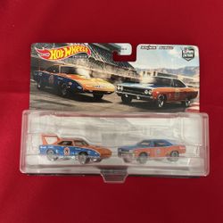 2 Pack Hot wheel