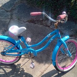 20 Inch Cruiser Bike In Used Condition Rides And Stops GREAT