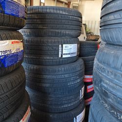 235/45/18 Royal Black Tires Installed And Balanced/ Instaladas Y Balanceadas