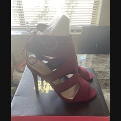 $40 Heels For Sale Size 8