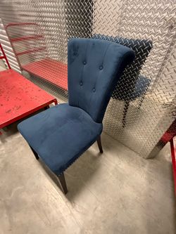 4 dinning chairs for $250